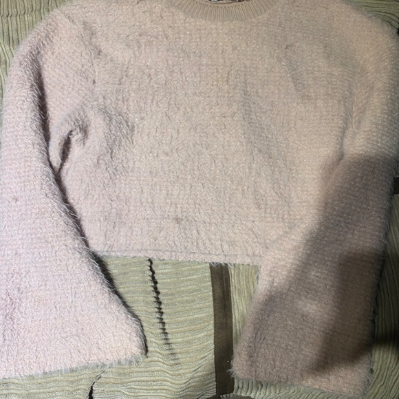 Zara sweater - Picture 2 of 2